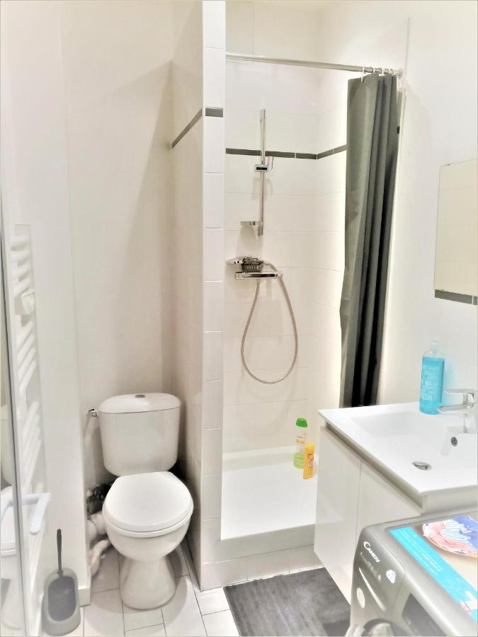 Appartement Proche Centre Ville, Gare Et Autoroute 默伦 外观 照片