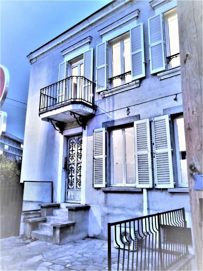 Appartement Proche Centre Ville, Gare Et Autoroute 默伦 外观 照片