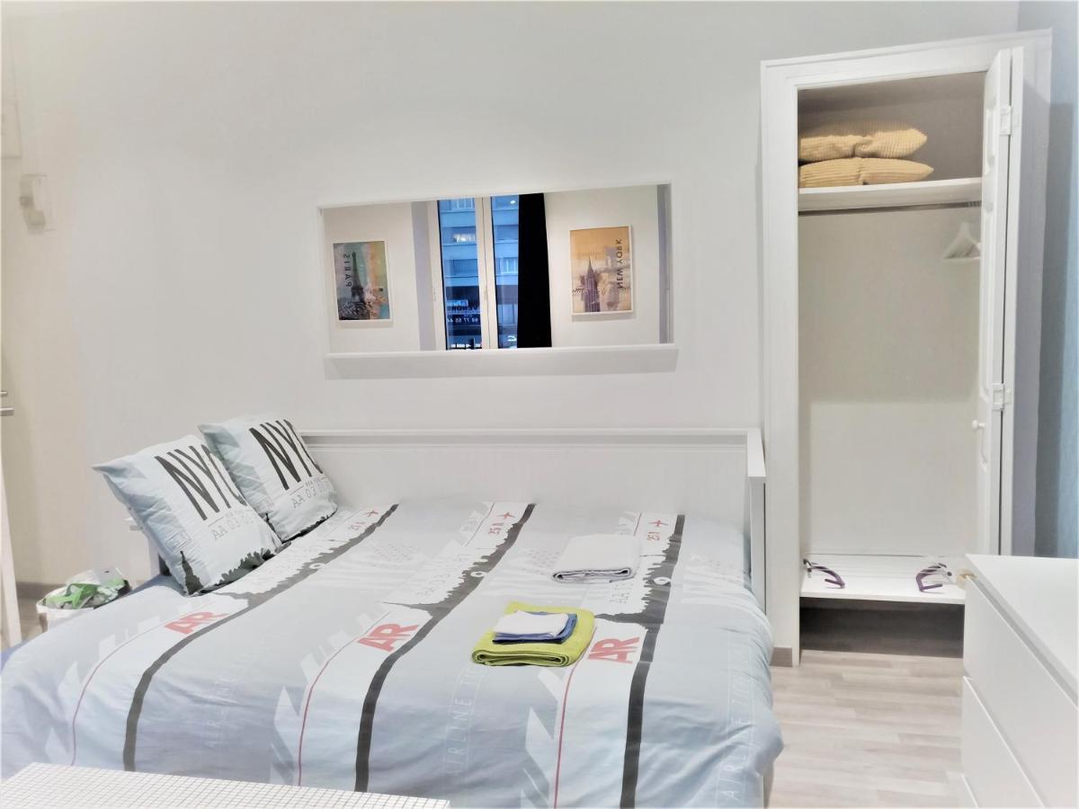 Appartement Proche Centre Ville, Gare Et Autoroute 默伦 外观 照片