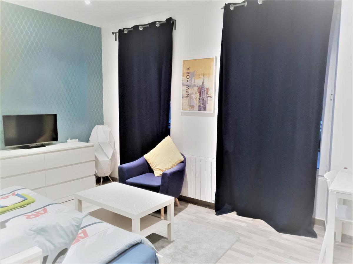 Appartement Proche Centre Ville, Gare Et Autoroute 默伦 外观 照片